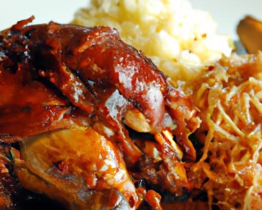 Tender Slow-Cooked Pulled Chicken in Tangy BBQ Sauce