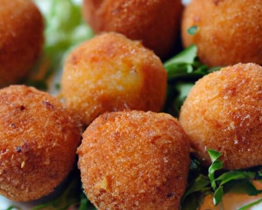 Arancini Unveiled: Italy’s Crispy, Golden Rice Treasures