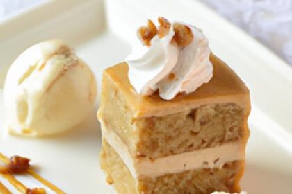 Decadent Russian Medovik: The Timeless Honey Cake Delight