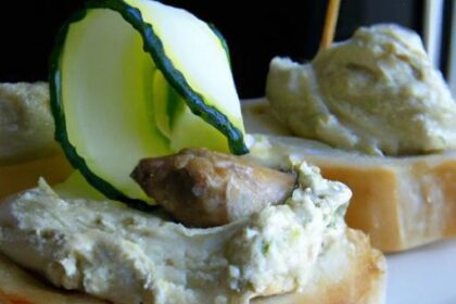 Savory Mackerel Paté Crostini: A Flavorful Appetizer Delight